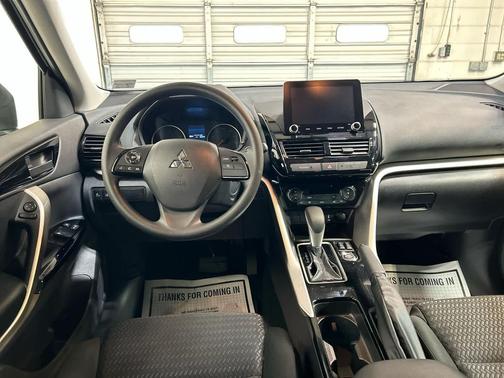 Alloy Silver Metallic 2026 Mitsubishi Eclipse Cross LE