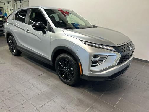 Alloy Silver Metallic 2026 Mitsubishi Eclipse Cross LE