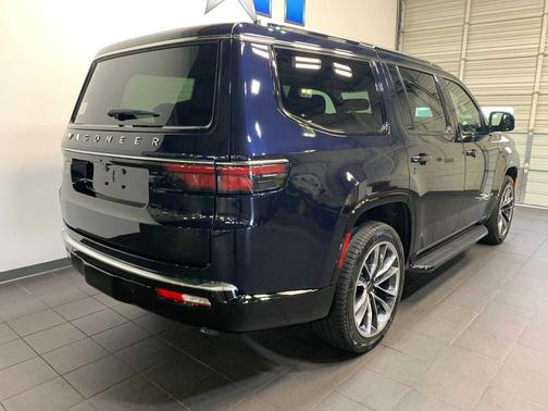 2025 Jeep Wagoneer Carbide 4x4