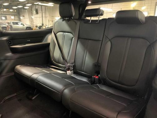 2025 Jeep Wagoneer Carbide 4x4