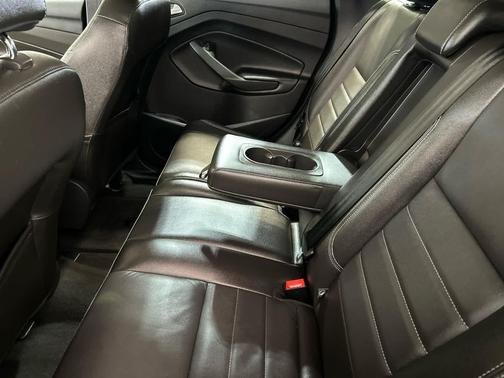 RUBY RED TINTED CC METALLIC 2014 Ford Escape SE