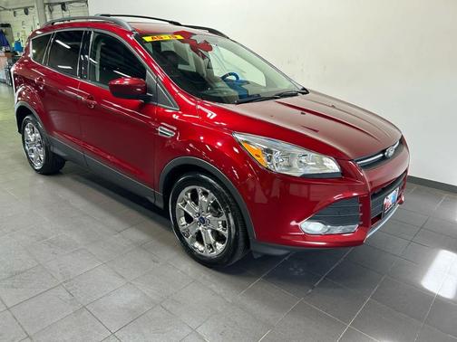 RUBY RED TINTED CC METALLIC 2014 Ford Escape SE