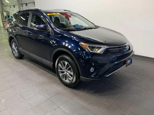 2018 Toyota RAV4 Hybrid XLE