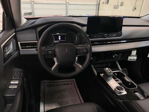 2026 Mitsubishi Outlander ES 2.5 S-AWC