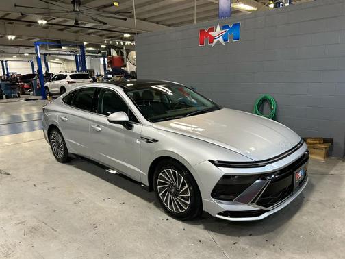 2026 Hyundai SONATA Hybrid SE