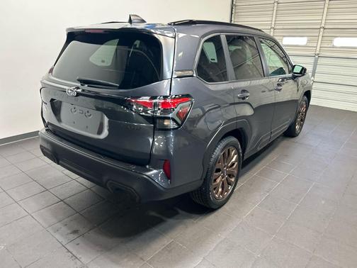 Magnetite Gray Metallic 2026 Subaru Forester Sport