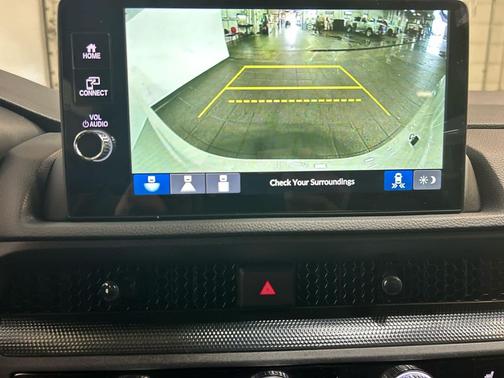 Platinum White Pearl 2026 Honda CR-V Hybrid Sport AWD