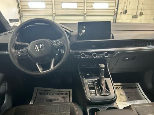 Platinum White Pearl 2026 Honda CR-V Hybrid Sport AWD