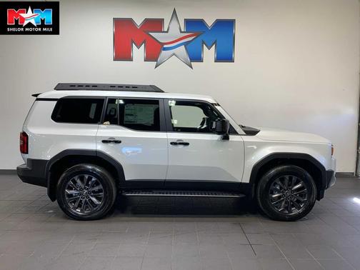 2025 Toyota Land Cruiser Base