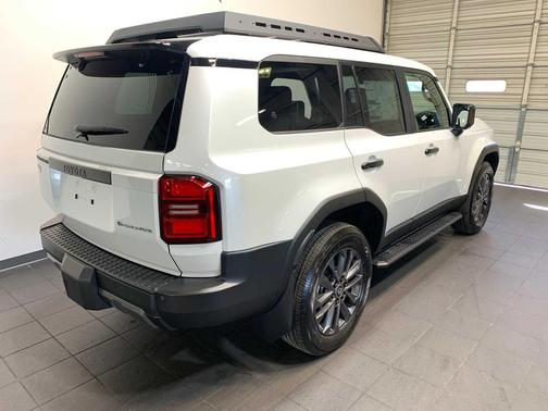 2025 Toyota Land Cruiser Base