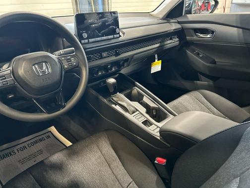 2025 Honda Accord LX 1.5T