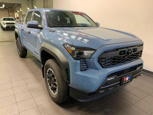 2026 Toyota Tacoma Hybrid TRD Off Road