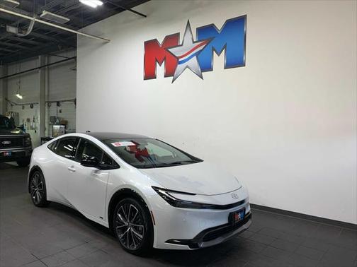 2024 Toyota Prius XLE