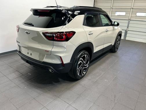 White Sands 2026 Chevrolet Trailblazer RS