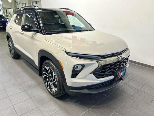 White Sands 2026 Chevrolet Trailblazer RS