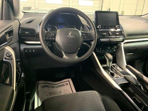 2023 Mitsubishi Eclipse Cross LE