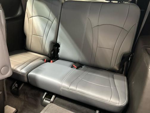 White Frost Tricoat 2023 Buick Enclave Essence AWD