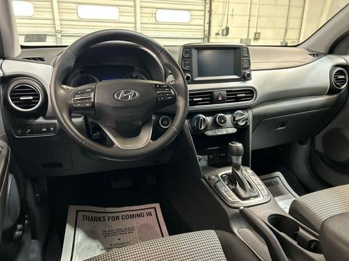 2020 Hyundai KONA SEL