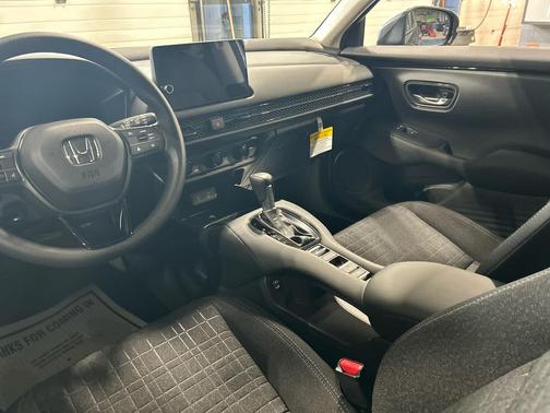 2026 Honda HR-V LX