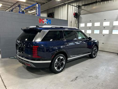 Classy Blue Pearl 2026 Hyundai PALISADE Limited