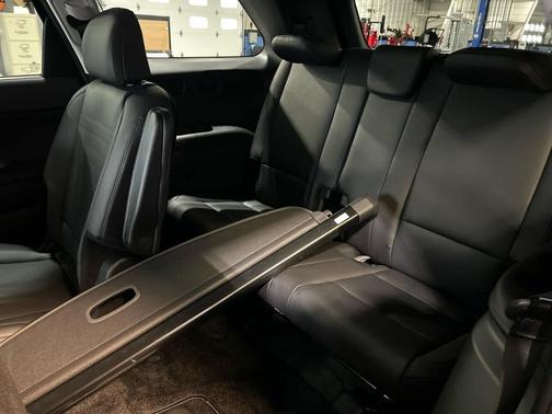 Classy Blue Pearl 2026 Hyundai PALISADE Limited