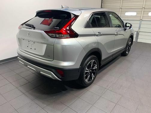 2026 Mitsubishi Eclipse Cross SE