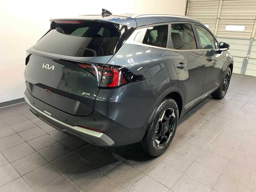 Gravity Gray 2026 Kia Sportage Hybrid EX