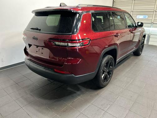 Velvet Red Pearlcoat 2024 Jeep Grand Cherokee L Altitude