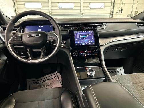 Velvet Red Pearlcoat 2024 Jeep Grand Cherokee L Altitude