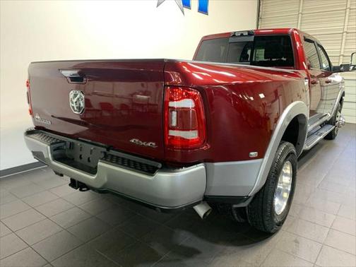 2022 RAM 3500 Laramie Crew Cab 4x4 8' Box