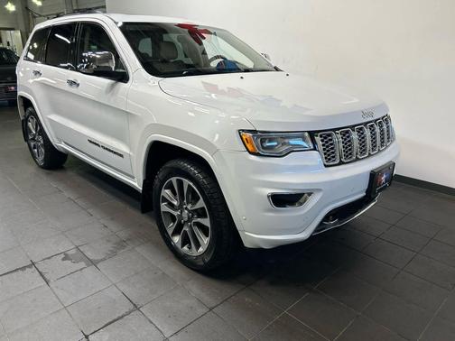 Ivory 3-Coat 2018 Jeep Grand Cherokee Overland