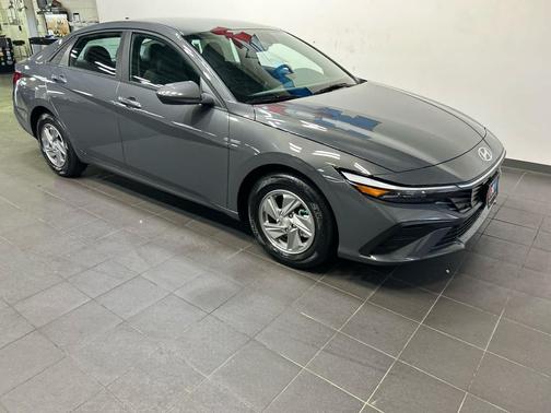 Ecotronic Gray 2026 Hyundai ELANTRA SE