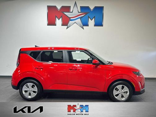 Inferno Red 2023 Kia Soul LX