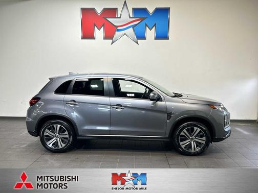 Mercury Gray Metallic 2024 Mitsubishi Outlander Sport SE