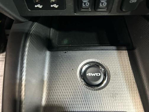 Mercury Gray Metallic 2024 Mitsubishi Outlander Sport SE