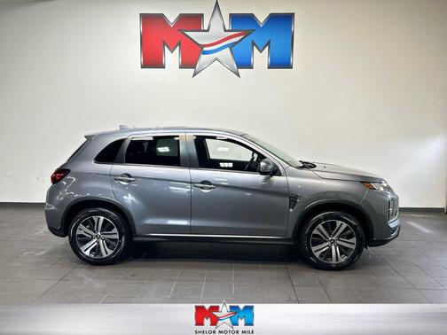 Mercury Gray Metallic 2024 Mitsubishi Outlander Sport SE