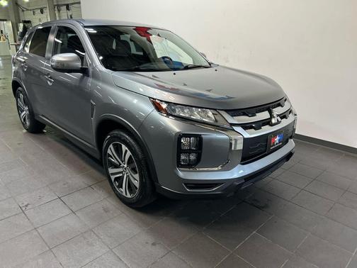 Mercury Gray Metallic 2024 Mitsubishi Outlander Sport SE