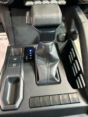 Ice Cap 2024 Toyota Tacoma SR