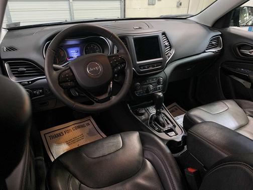 2023 Jeep Cherokee Altitude