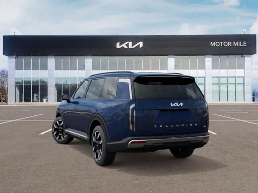 MIDNIGHT LAKE B 2027 Kia Telluride S