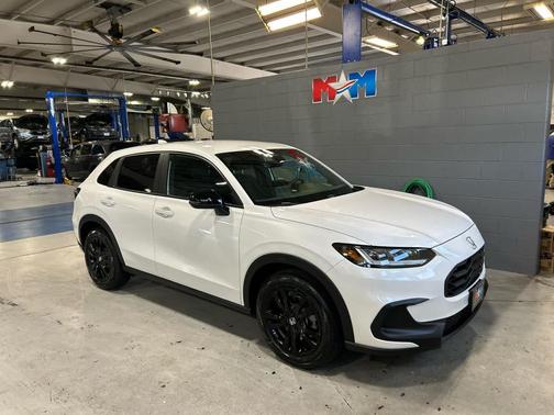 2026 Honda HR-V AWD Sport