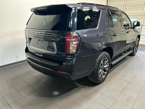 Dark Ash Metallic 2022 Chevrolet Tahoe 4WD Z71
