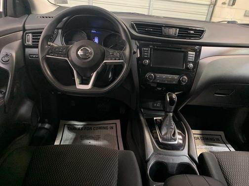 2020 Nissan Rogue Sport S