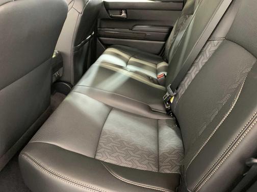 2026 Toyota Tacoma Hybrid Limited