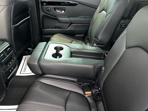 Sonic Gray Pearl 2026 Honda Pilot EX-L
