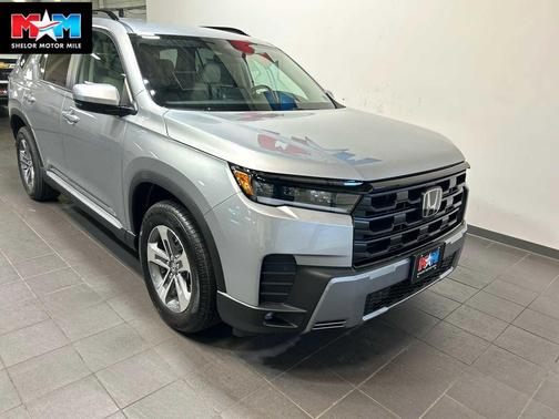 Solar Silver Metallic 2026 Honda Pilot EX-L