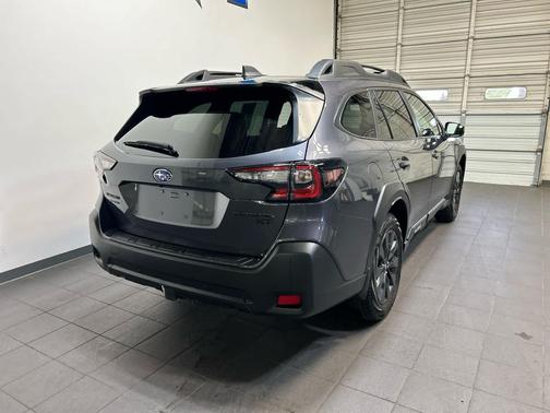 Magnetite Gray Metallic 2025 Subaru Outback Onyx Edition XT