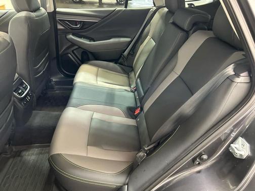 Magnetite Gray Metallic 2025 Subaru Outback Onyx Edition XT