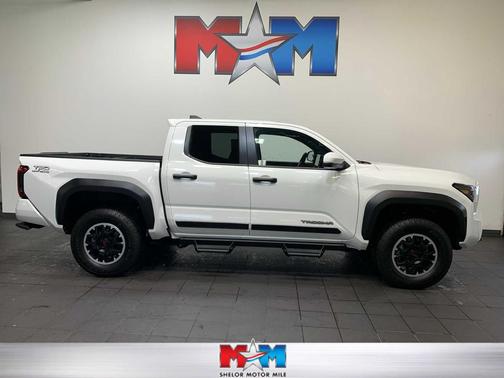 2024 Toyota Tacoma TRD Off Road