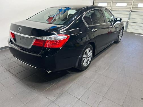 Crystal Black Pearl 2013 Honda Accord LX